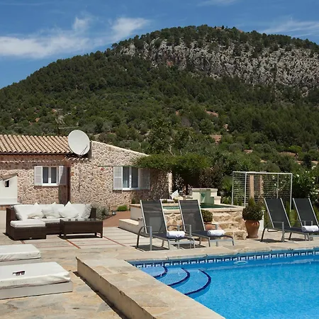 Colom Villa